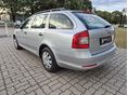 SKODA OCTAVIA 2011/8 - 7