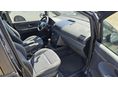 VOLKSWAGEN SHARAN 2009 - 9