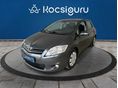 TOYOTA AURIS 2026/7 - 3