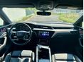 AUDI E-TRON 2020/9 - 8