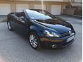 VOLKSWAGEN GOLF 2.0 TDI Highline 150E Km. Bi-Xenon. Téli és nyári felni. Navigáció. Végig leinformálható szervízm