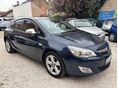 OPEL ASTRA J 2010/2 - 8