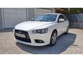 MITSUBISHI LANCER 1.5i Sportback Keveset futott. friss vizsgával