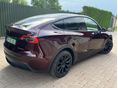TESLA MODEL Y 2023/10 - 2