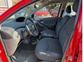 TOYOTA YARIS 2004/3 - 5