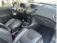 FORD FIESTA 2015/10 - 6