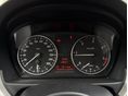 BMW 318 2010/3 - 18