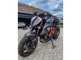 KTM 1290 SUPER DUKE R 2024/1 - 5