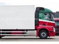 MERCEDES-BENZ 2017/4 - 8