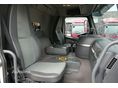 VOLVO 2004/8 - 25