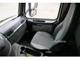 VOLVO 2004/8 - 28