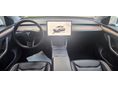TESLA MODEL Y 2023/6 - 9