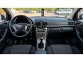TOYOTA AVENSIS 2006/9 - 7