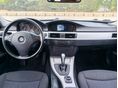 BMW 320 2010/8 - 12