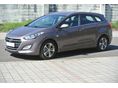 HYUNDAI I30 CW 1.4 CRDi Comfort VEZETETT SZ.KÖNYV! GARANTÁLT 146e. KM! GYÖNYÖRŰ ÁLLAPOT!