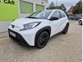 TOYOTA AYGO X 1.0 VVT-i Comfort Business Szervizkönyv / Sávtartó / Táblafelismerő / Ülésfűtés / Kamera /magyarországi