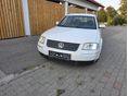 VOLKSWAGEN PASSAT Variant 1.9 PD TDI Highline Xenon
