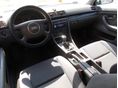 AUDI A4 2002/2 - 8