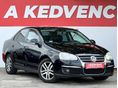 VOLKSWAGEN JETTA 1.6 Comfortline DSG Magyarországi Tolatóradar Navi Tempomat!