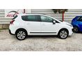 PEUGEOT 3008 2016/3 - 5