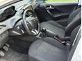 PEUGEOT 208 2019/8 - 5