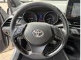 TOYOTA C-HR 2019/5 - 6