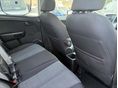 KIA VENGA 2011/6 - 8