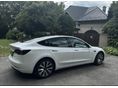 TESLA MODEL 3 2022/12 - 9