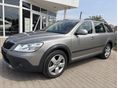 SKODA OCTAVIA Combi Scout 2.0 CR TDI DPF VÉGIG VEZETETT SZERVIZKÖNYV !!!