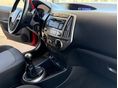 HYUNDAI I20 2013/10 - 9