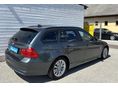 BMW 318 2010/3 - 4