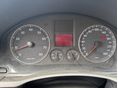 VOLKSWAGEN GOLF V 2004/3 - 7