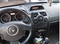 RENAULT MEGANE 2008/3 - 6