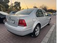 VOLKSWAGEN BORA 2000/7 - 7