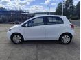 TOYOTA YARIS 2009/11 - 4