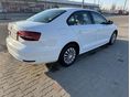 VOLKSWAGEN JETTA 2018 - 4