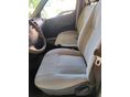 TOYOTA HIACE 2001/10 - 8