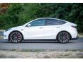 TESLA MODEL Y 2023/1 - 7