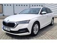 SKODA OCTAVIA Combi 2.0 TDI SCR Ambition DSG Magyarországi szervízkönyves
