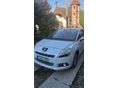 PEUGEOT 5008 1.6 HDi Confort