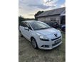 PEUGEOT 5008 1.6 HDi Confort