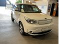 KIA SOUL EV CVT 200 km hatótáv-SÁVTARTÓ-NAVI-LED-TEMPOMAT-ÜLÉSFŰTÉS-GYÁRI TÖLTŐK