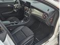 MERCEDES-AMG CLA 2018/12 - 11