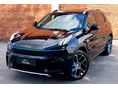 LYNK & CO 01 Nyitható panorámatető. Hotérfigyelő. Navi