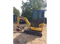 KOMATSU PC16R-3HS