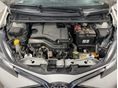 TOYOTA YARIS 2014/11 - 6