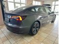 TESLA MODEL 3 2021/6 - 5