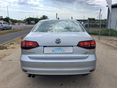 VOLKSWAGEN JETTA 2018/8 - 5