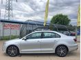 VOLKSWAGEN JETTA 2018/8 - 7