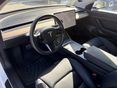 TESLA MODEL 3 2021/3 - 10